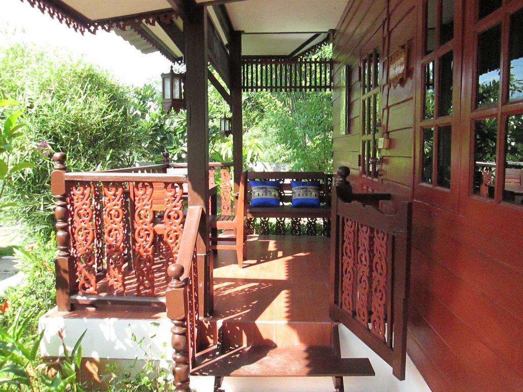 Happiness Resort Sukhothai Exterior photo